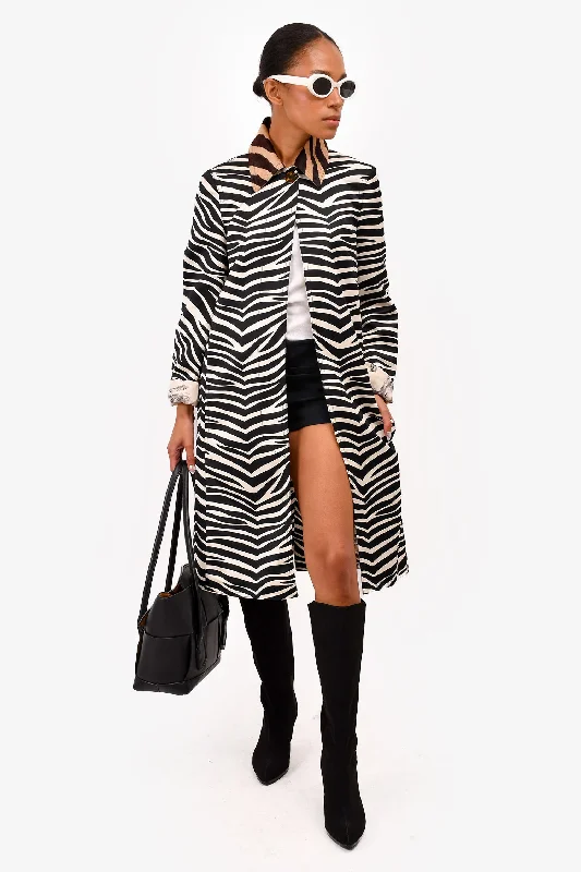 Celine by Phoebe Philo 2015 Runway Zebra Printed Coat Size 34